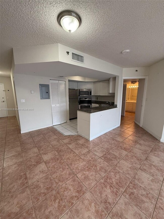 Building Photo - 8911 Collins Ave