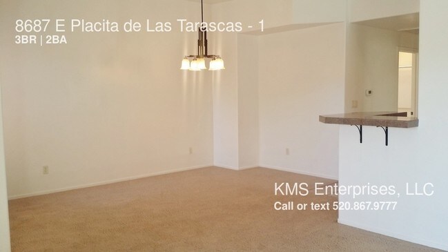 Building Photo - 8687 E Placita De Las Tarascas