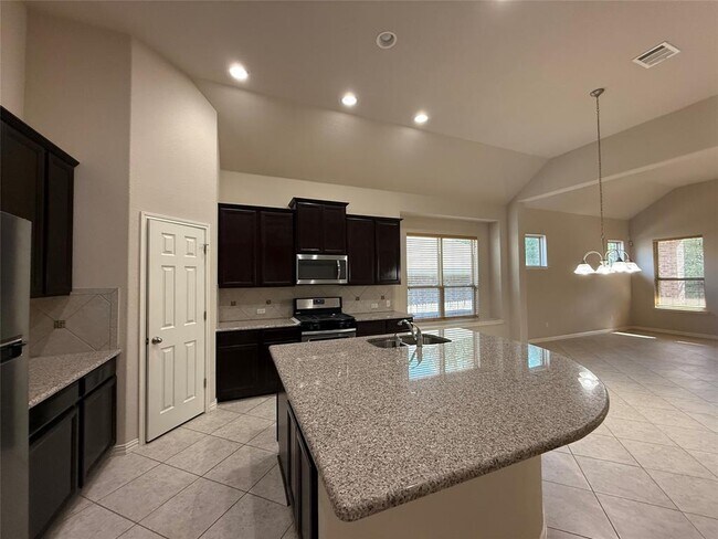 Foto del edificio - 633 Peregrine Way