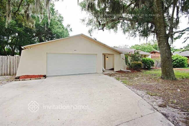 Foto del edificio - 918 Rangeline Rd