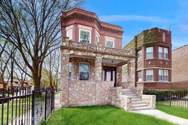 Foto del edificio - 7758 S Saginaw Ave