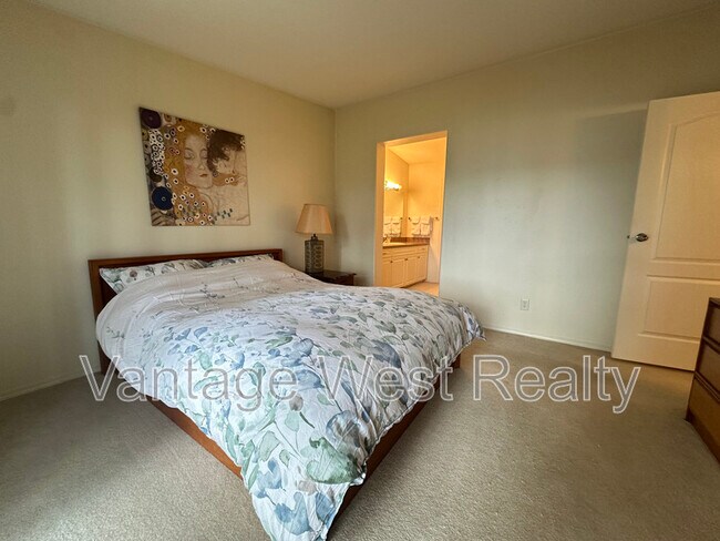 Photo du bâtiment - 9481 Winchester Rd