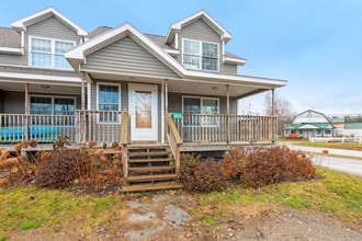 Building Photo - 18 Forgan Ln