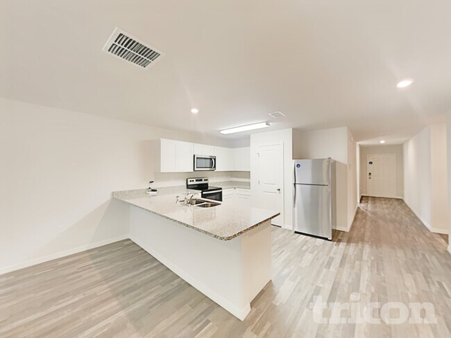 Building Photo - 1130 Alloway Ave