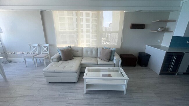 Foto del edificio - 3505 S Ocean Dr