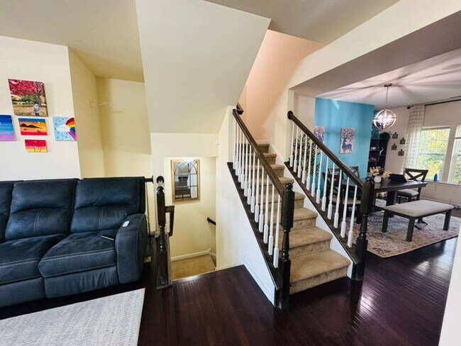 Foto del edificio - 3473 Bradbury Cir