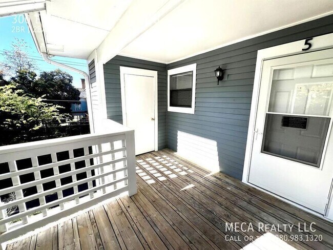 Foto del edificio - 300 E Park Ave