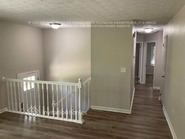 Foto del edificio - 1537 Spruce Ridge Ct