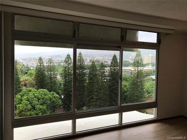 Foto del edificio - 1519 Nuuanu Ave