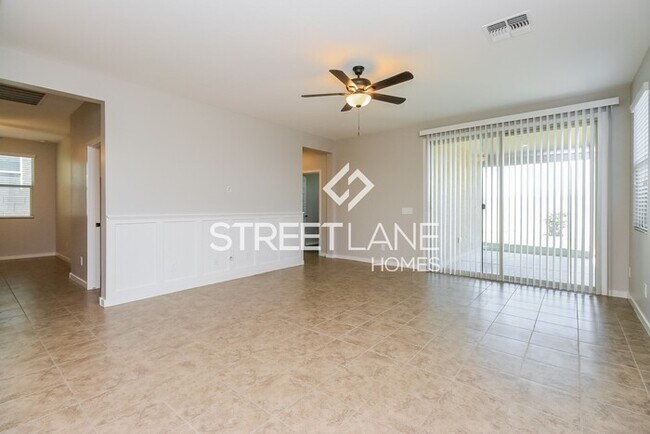 Foto del edificio - REDUCED! - NOW OFFERING $1000 OFF THE FIRS...
