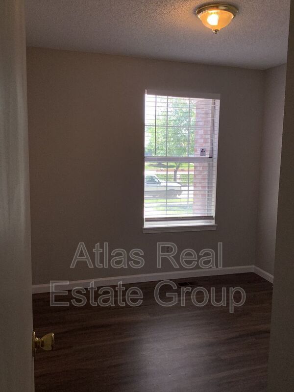 Foto del edificio - 14557 E 46th Ave