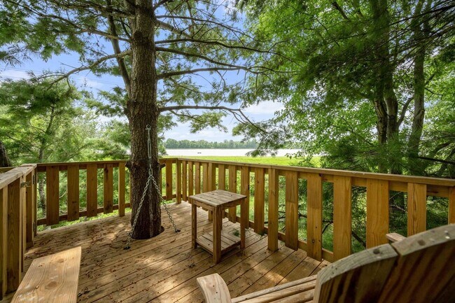 Foto del edificio - Beautiful Brick Ranch Home in Franklin