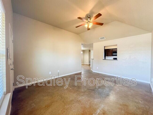 Building Photo - 4849 Deep Drive