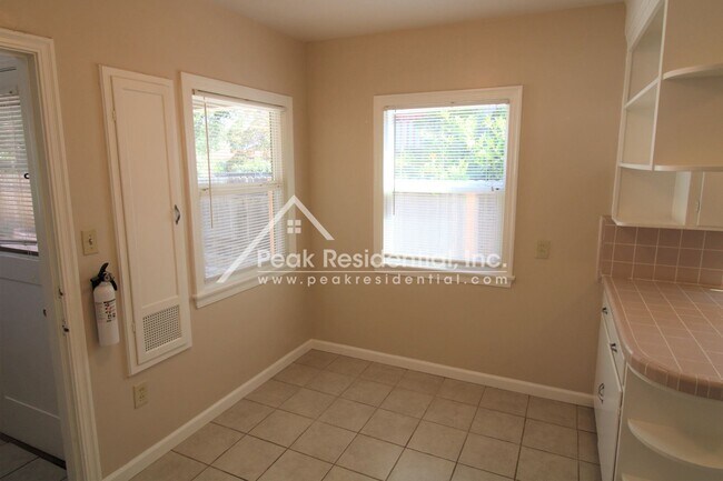 Building Photo - 2 br, 1 bath House - 1540 36th Street #1 -...