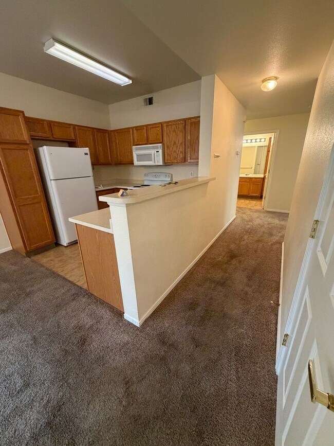 Foto del edificio - Beautiful 3 Bed, 2 Bath Condo in NW Fort Collins!
