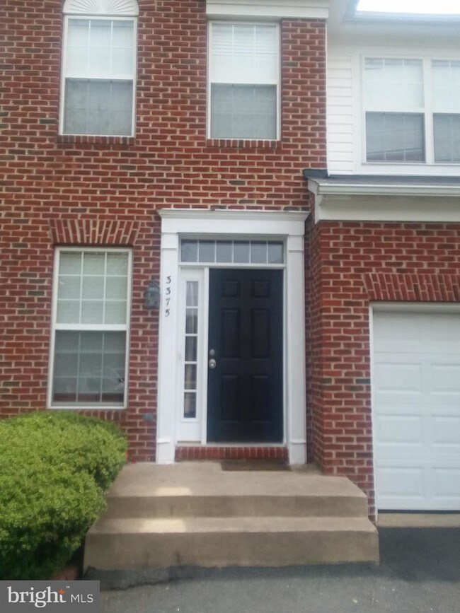 Building Photo - 3375 Crosscut Ln
