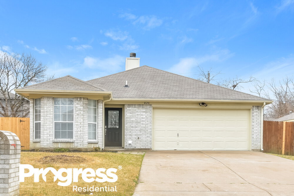 820 Quail Brook Dr, Arlington, TX 76001 House Rental in Arlington, TX