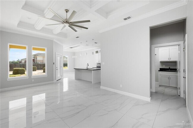 Foto del edificio - 12 Imperial Oak Dr