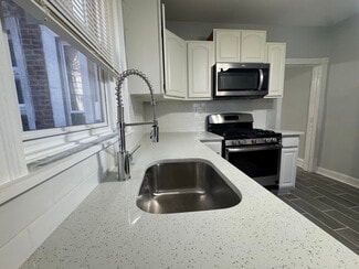 Building Photo - 5502 Crowson St