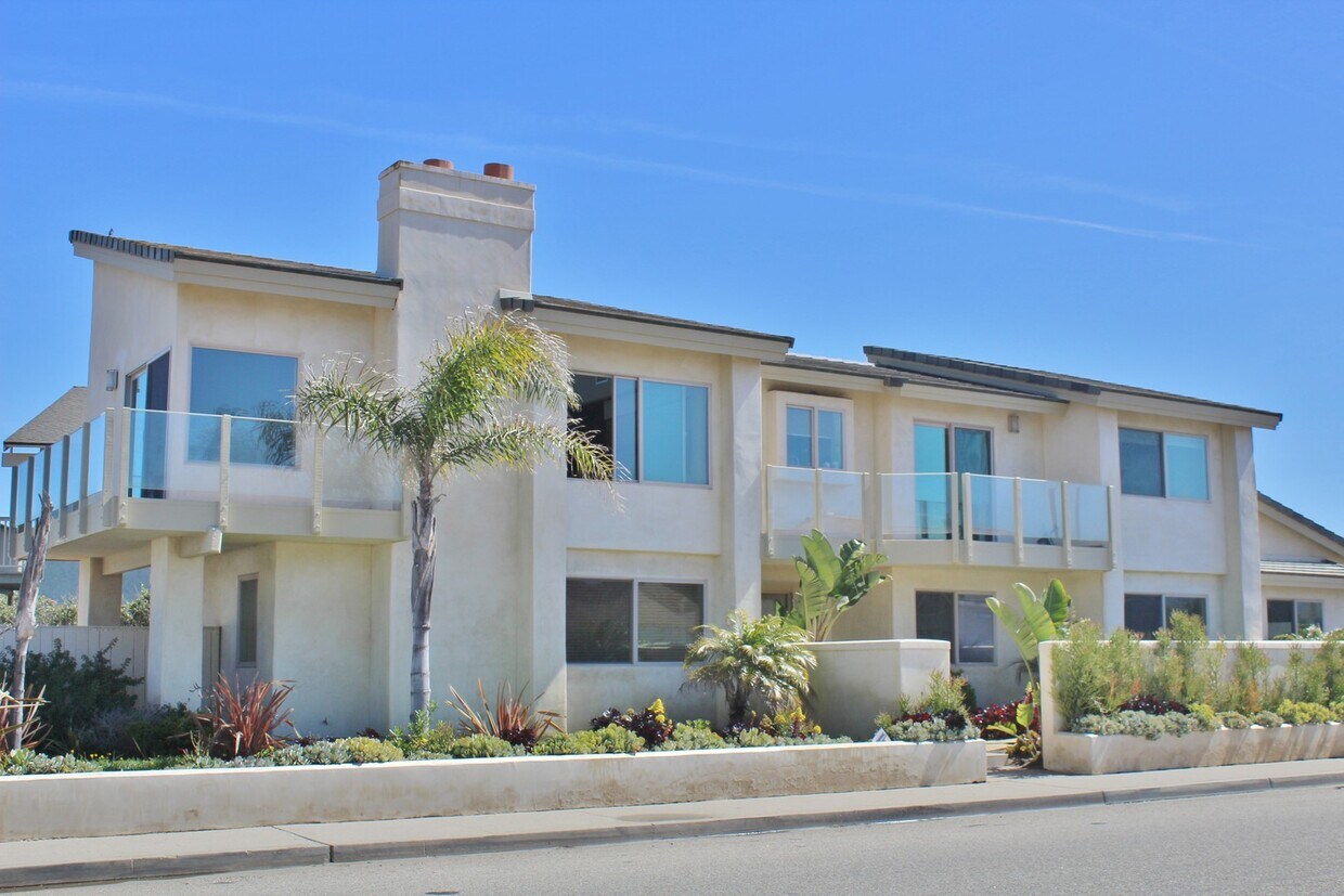 Mandalay Shores Fully Furnished Oxnard House Rental in Oxnard