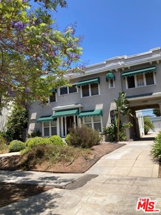 Building Photo - 1212 S Tremaine Ave