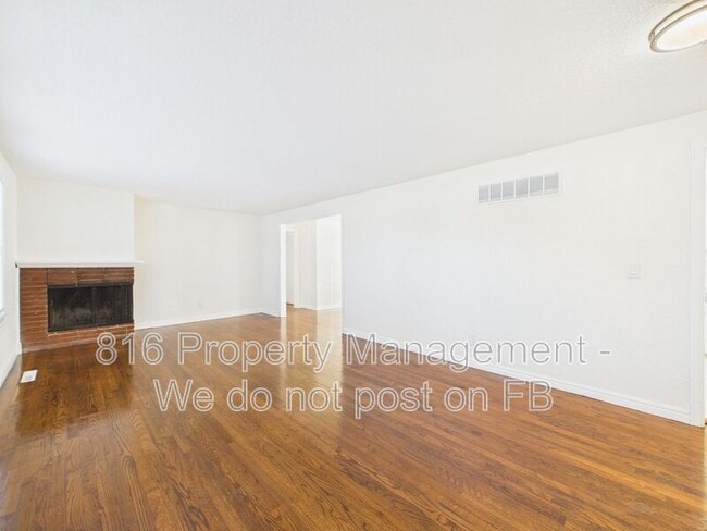 Building Photo - 8203 E 53rd St