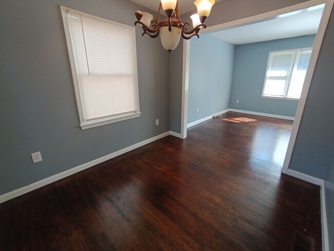 Foto del edificio - Half off first month rent move in special