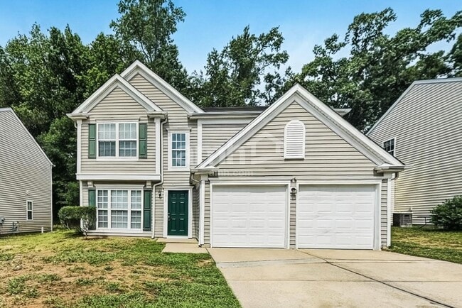 Building Photo - 2912 Hayling Dr