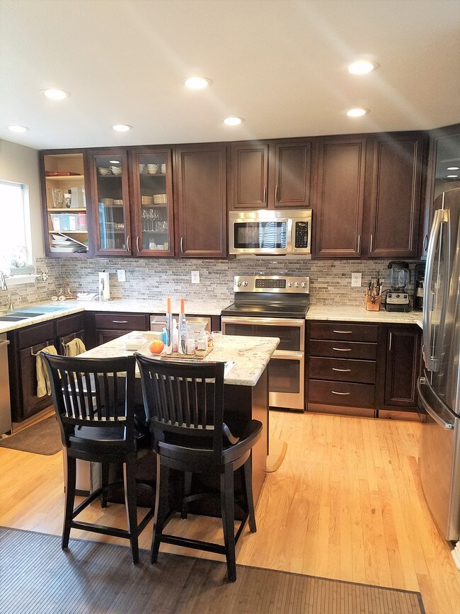 Building Photo - 9485 E Kansas Pl