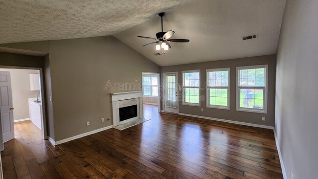 Building Photo - 5090 Edinborough Pl