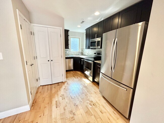 Foto del edificio - 426 n 40th St (LO)