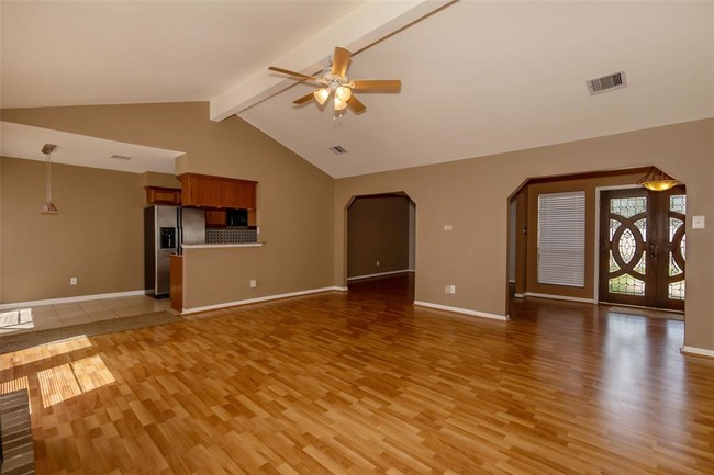 Building Photo - 13610 Twopenny Ln
