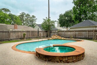 Building Photo - 1514 Roanwood Dr