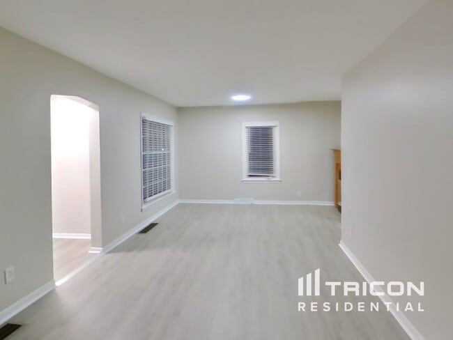 Building Photo - 3910 Scott Ave N