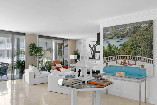 Building Photo - 2784 S Ocean Blvd