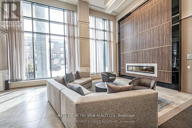 Photo du bâtiment - 4055 Parkside Village Dr