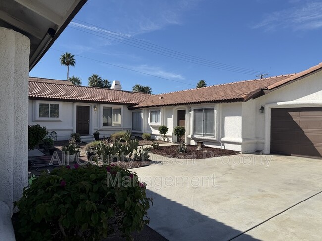 Building Photo - 79891 Ave 42