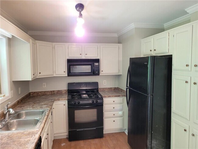 Foto del edificio - 1938 Ivy Glen Ct SE