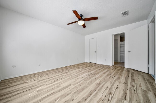 Foto del edificio - 26 Green Field Pl