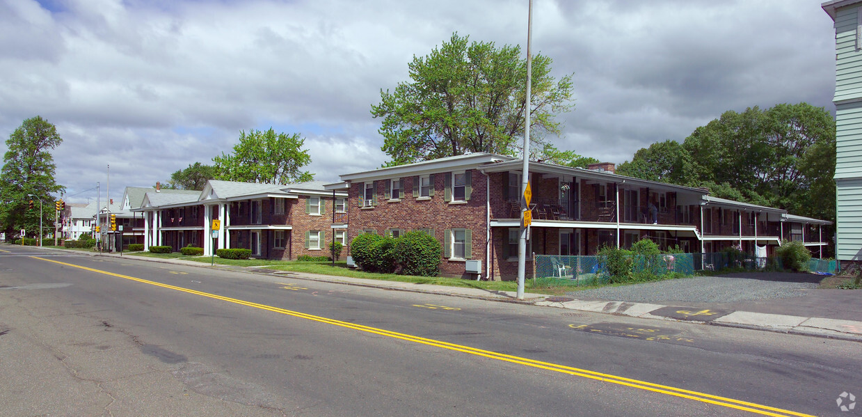 Building Photo - 48-86 Riverview Ter