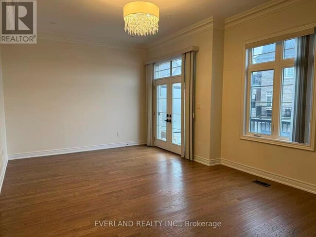 Photo du bâtiment - 4 Creekvalley Ln