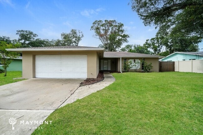 Building Photo - 928 Parkwood Dr