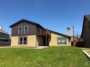 Building Photo - 405 Peninsula Dr