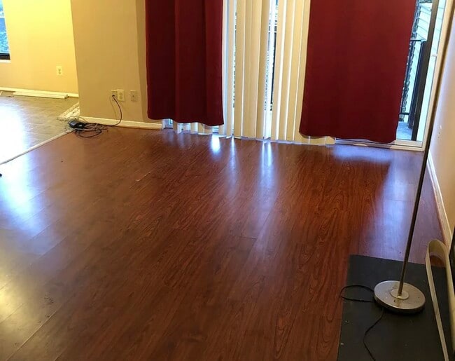 Building Photo - 130 Duvall Ln
