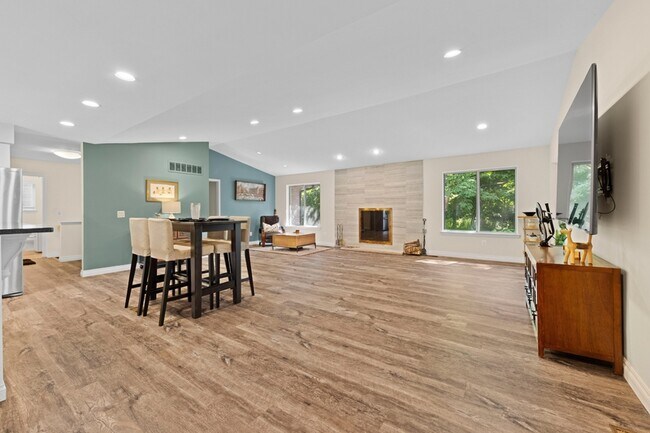 Foto del edificio - 4899 Wye Oak Rd