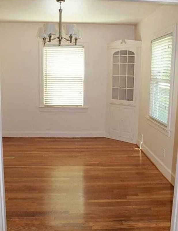 Foto del edificio - 1616 Courtney Ave