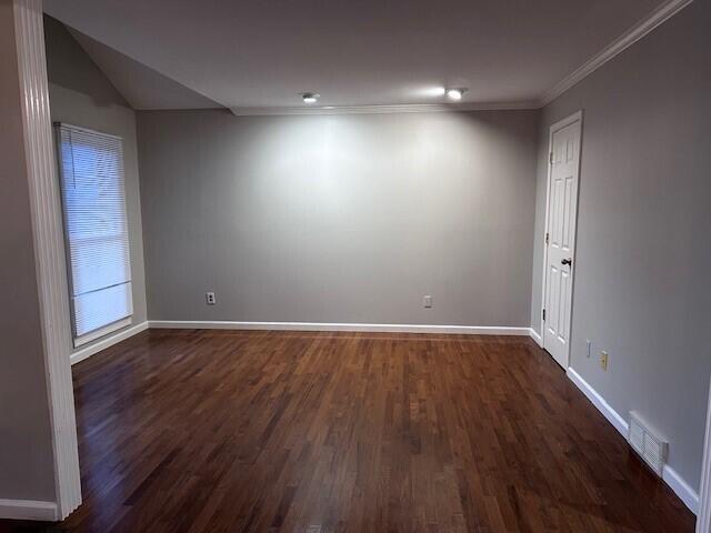 Foto del edificio - 3507 Lakeside Ct