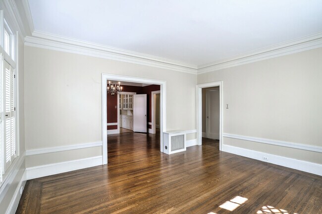 Building Photo - 2155 Buchanan St