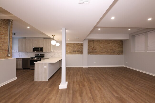 Foto del edificio - 862 W Barry Ave
