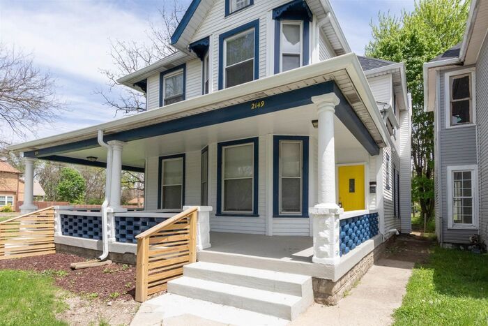 Primary Photo - 2149 Carrollton Ave
